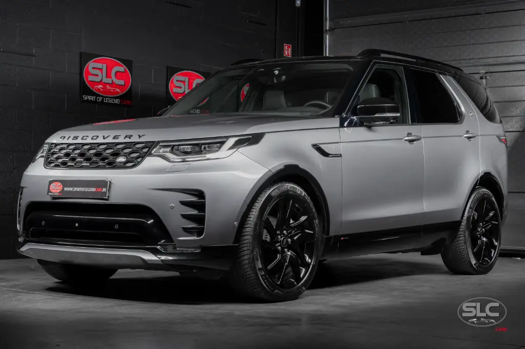 Land Rover Discovery D250 R-Dynamic S - 7 Seats